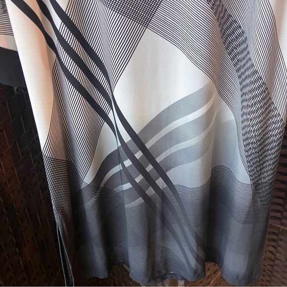 Easywear Chico’s Stacey Black White Geometric Tunic Dress Top Sz 2 Large - Picture 8 of 11